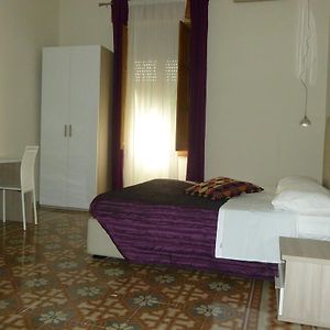Home 16 Relais